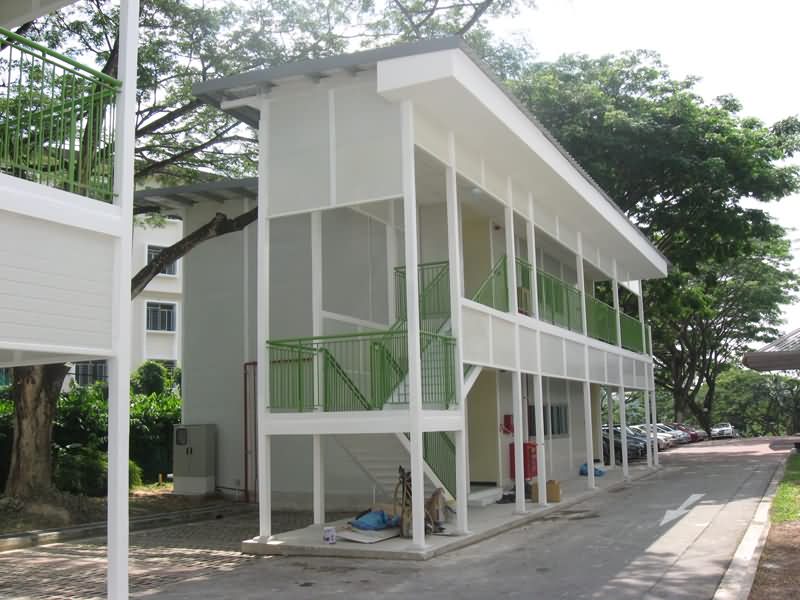 School 06