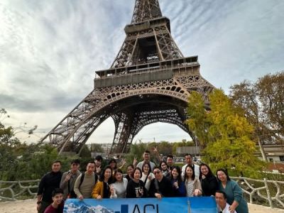 ACT 22022 Switzerland Paris