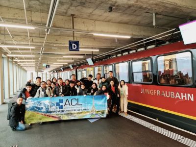 ACT 32022 Switzerland Paris
